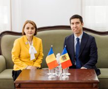Ministra afacerilor externe a României – la Chișinău: „Vă felicit pentru acest moment istoric”