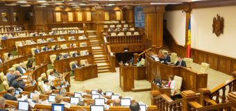 Adoptat de Parlament: Cetățenii străini care au probleme cu legea nu vor mai putea evita extrădarea din Republica Moldova