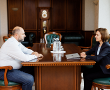 Ministrul Parlicov a discutat cu Președintele țării despre energia regenerabilă și finalizarea celor 3 linii electrice de interconectare cu România
