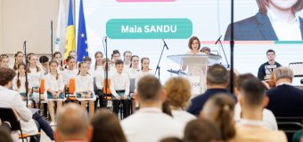 Maia Sandu le-a urat succese participanților la Olimpiada Europeană de Informatică pentru Juniori