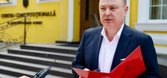 Vlad Bătrîncea s-a adresat Curții Constituționale în privința amendamentelor la Legea Guvernului și la Legea privind administrarea și deetatizarea proprietății publice