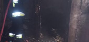 Incendiu într-un bloc de locuit din Bălți