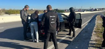 Membrul unei organizații de tineret, împreună cu câțiva complici, a fost reținut pentru trafic de droguri în capitală