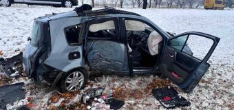 Accident în apropiere de Bilicenii Noi. Mașina derapat de pe traseu