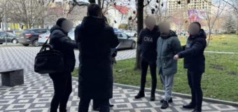 Un bărbat din Comrat-cercetat de CNA. A fost reținut din nou într-un dosar de trafic de influență la eliberarea permiselor de conducere
