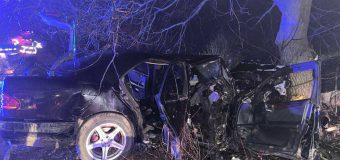 Grav accident rutier în apropiere de Rîșcani. 2 persoane au decedat, altele 2 au fost grav rănite