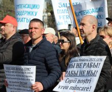 (FOTO) Feroviarii au protestat și astăzi