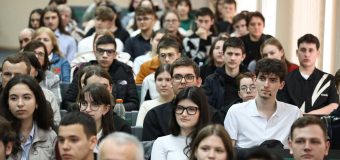 142 de elevi din întreaga țară concurează la Olimpiada Republicană de Chimie, ediția 2025