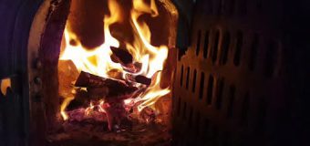 O femeie a primit arsuri în urma încălcării regulilor antiincendiare la exploatarea sobei de încălzit