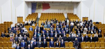 Șefa statului a participat la marcarea a 35 de ani de la constituirea legală a Primului Parlament al Republicii Moldova