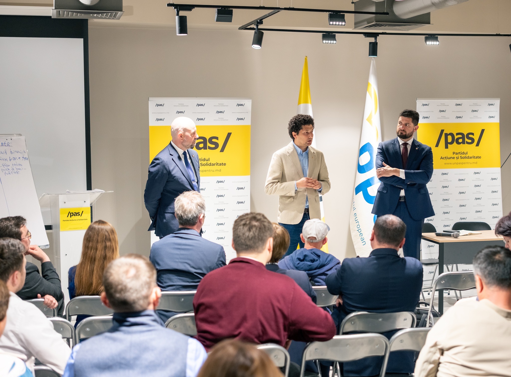 Infrastructura și energia – primele teme discutate în cadrul consultărilor publice pentru elaborarea programului electoral PAS