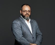 (INTERVIU) Valentin Strogoteanu, administratorul companiei KIRSAN: Ne-am confirmat fiabilitatea prin finalizarea proiectelor de construcție și oferim locuințe accesibile