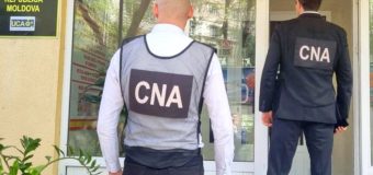 3000 de euro pentru perfectarea unui permis de conducere. Bănuitul – cercetat de CNA