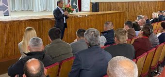 Stoianoglo, în discuții cu cetățenii din Copanca, raionul Căușeni