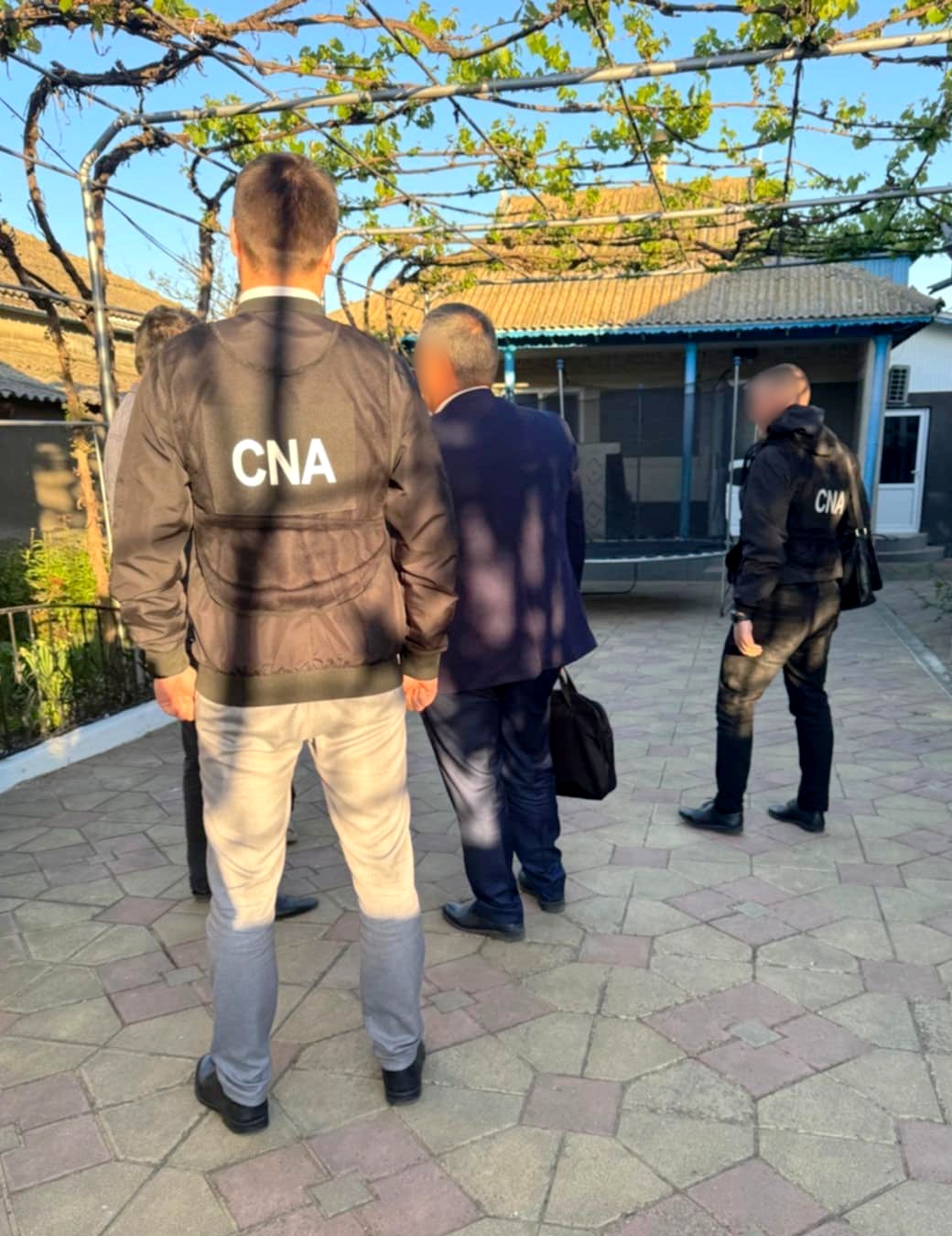 Fostul primar al unei localități din raionul Cahul și un om de afaceri, cercetați de CNA pentru prejudicierea bugetului de stat cu peste 630 mii lei