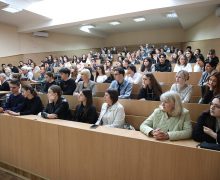 40 de elevi – premiați în cadrul Olimpiadei Republicane la Limba și Literatura Rusă
