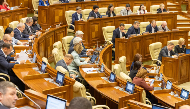 Votul prin corespondență extins în 4 state