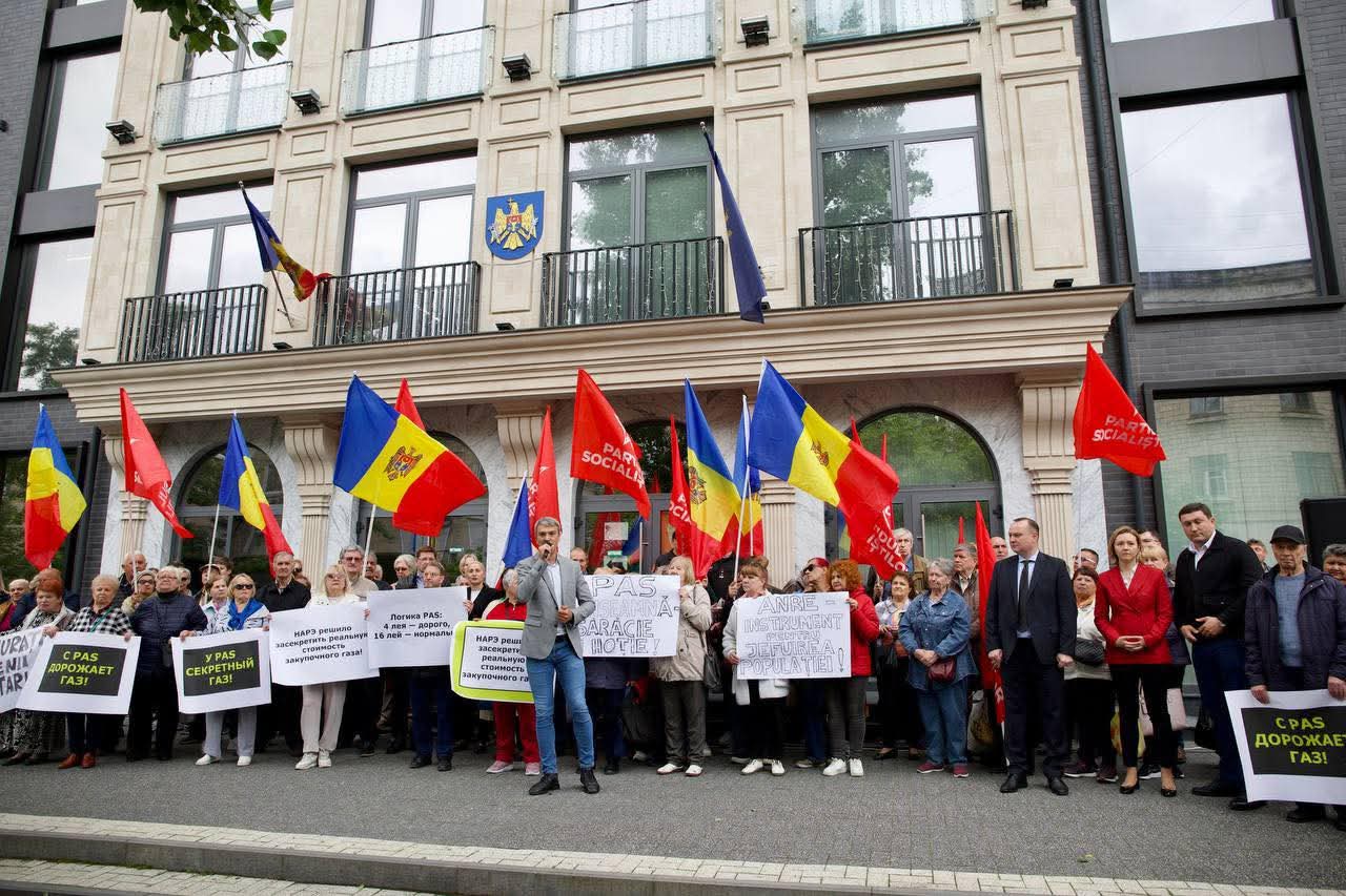 PSRM a protestat la ANRE