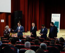 Blocul Alternativa, la Anenii Noi: Nu poți închide gura oamenilor cu „Europa” și atât
