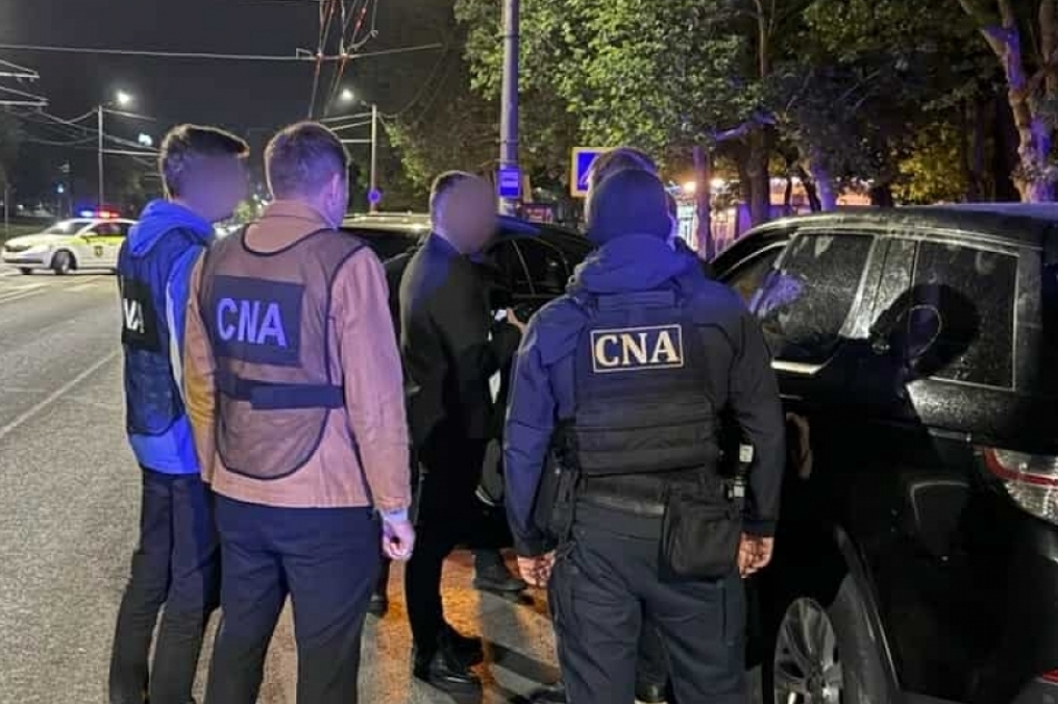 Un avocat din mun. Chișinău, reținut de CNA și procurorii mun. Bălți, într-un dosar de trafic de influență