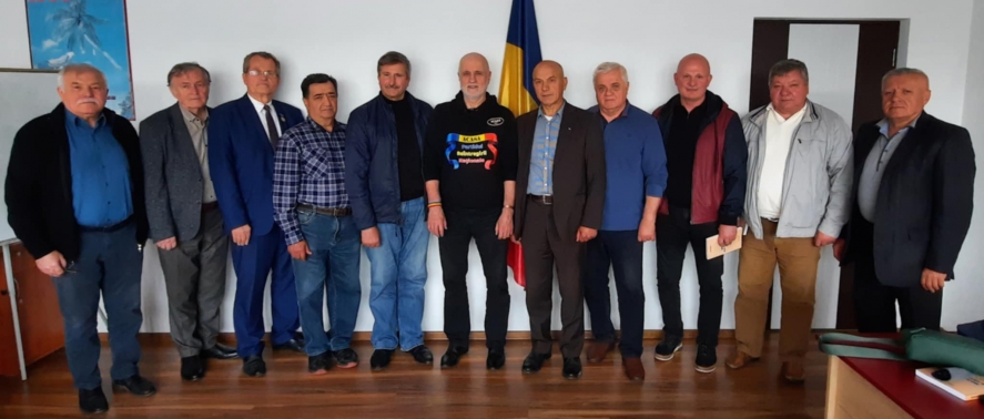A fost constituit un grup de lucru pentru elaborarea proiectului Programului electoral al Platformei Reîntregirii Naționale