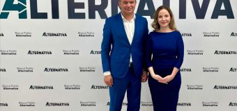 Daniela DiPierro i-a mulțumit lui Ion Ceban pentru munca sa continuă în serviciul capitalei Republicii Moldova