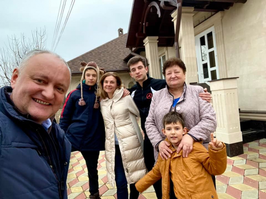 102 localități sărbătoresc hramul. Igor Dodon: Transmit cele mai sincere felicitări tuturor cetățenilor care marchează această sărbătoare
