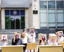 Flashmob la Guvern: „Examen” pentru miniștri