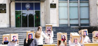Flashmob la Guvern: „Examen” pentru miniștri