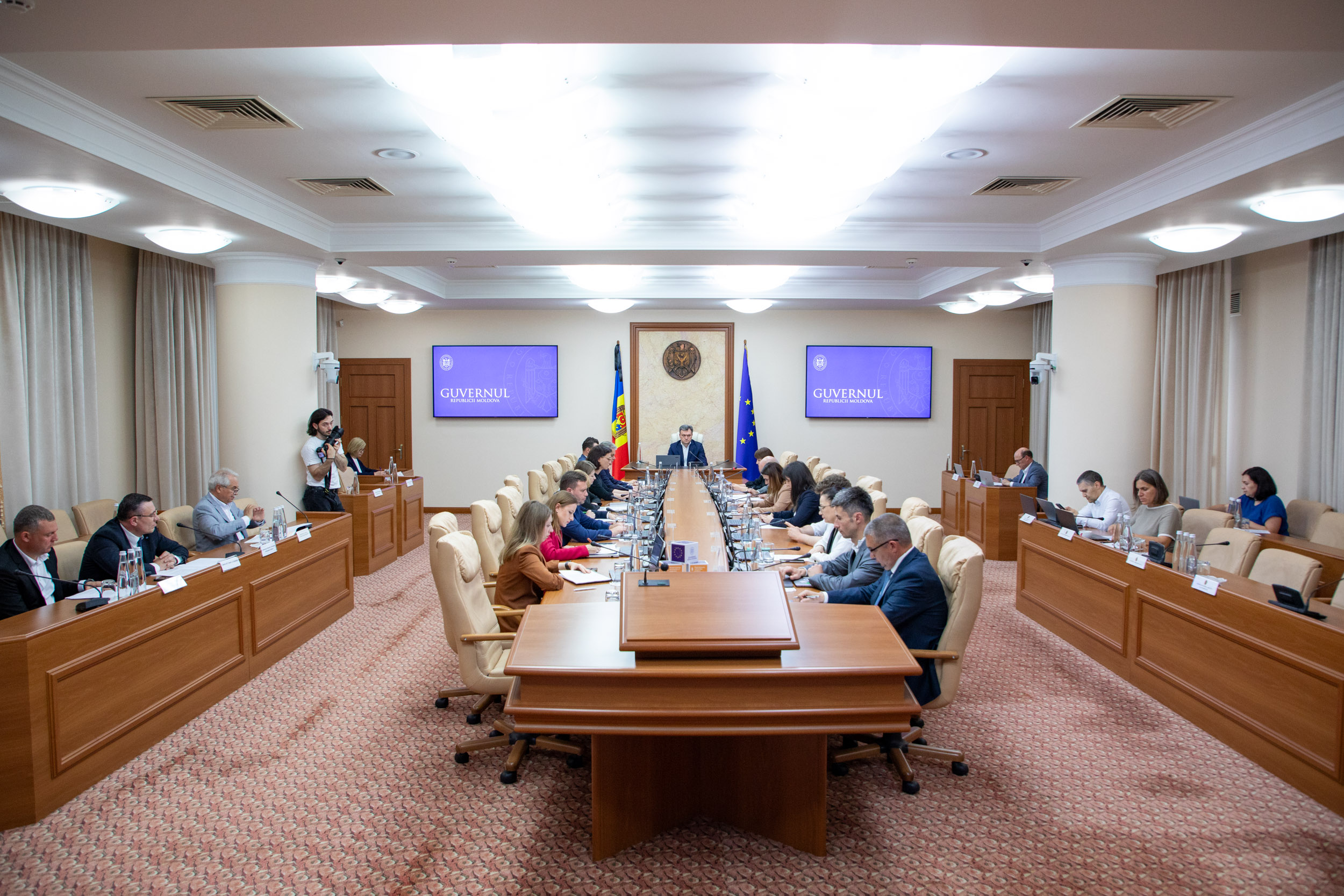 MAI a revizuit versiunea inițială a proiectului de modificare a Legii nr. 130/2012 privind regimul armelor și munițiilor de uz civil