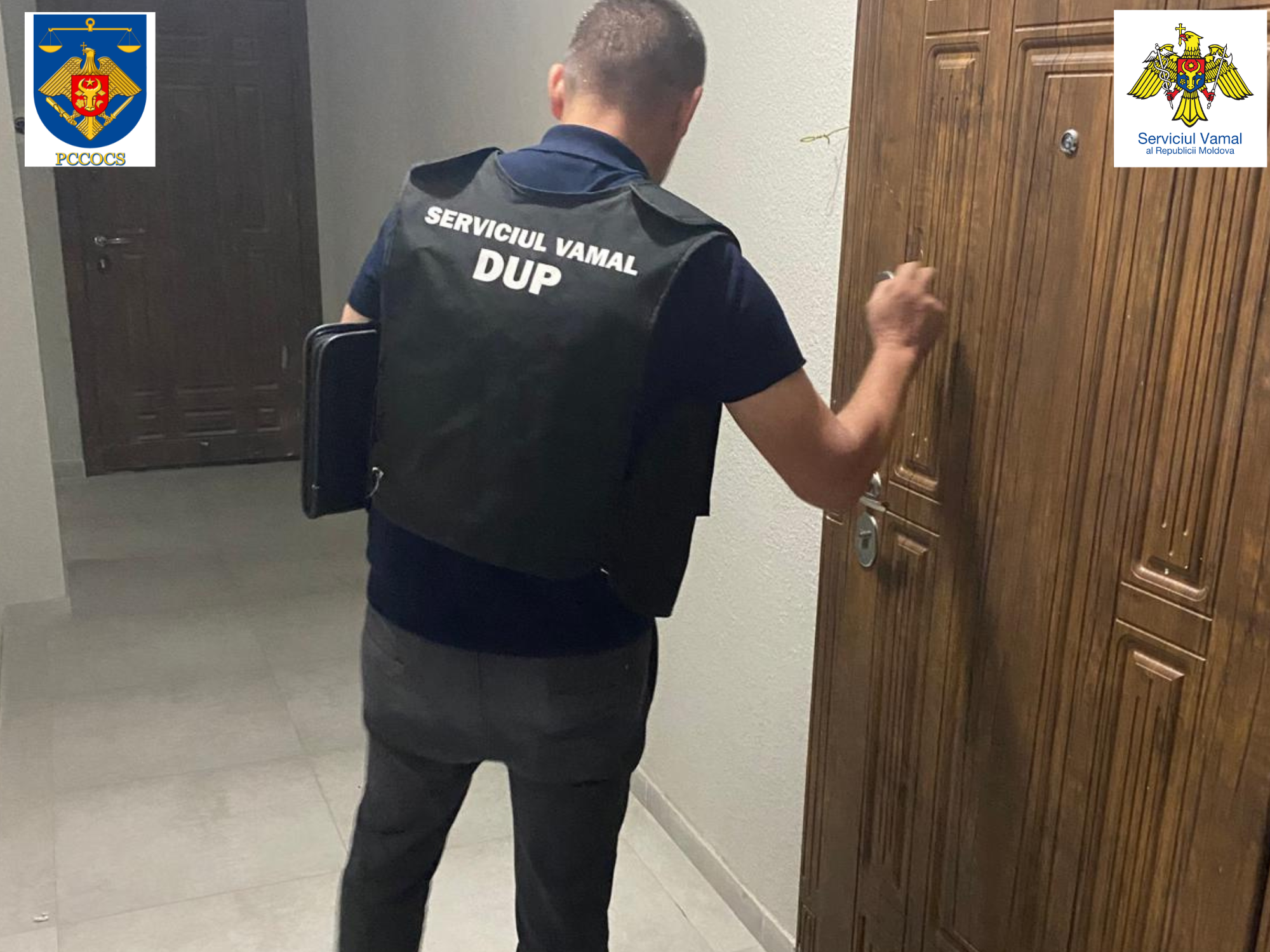 870 mii de țigări de contrabandă, în loc de ipsos de construcție declarat