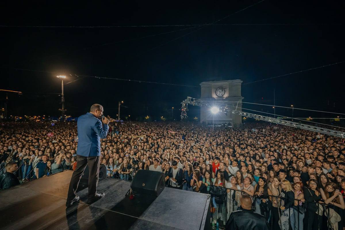 Chișinău Youth Fest a adunat sute de tineri
