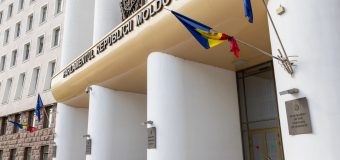 Zi de doliu național. Parlamentul a coborât drapelul în bernă