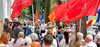 Socialiștii au protestat la Energocom