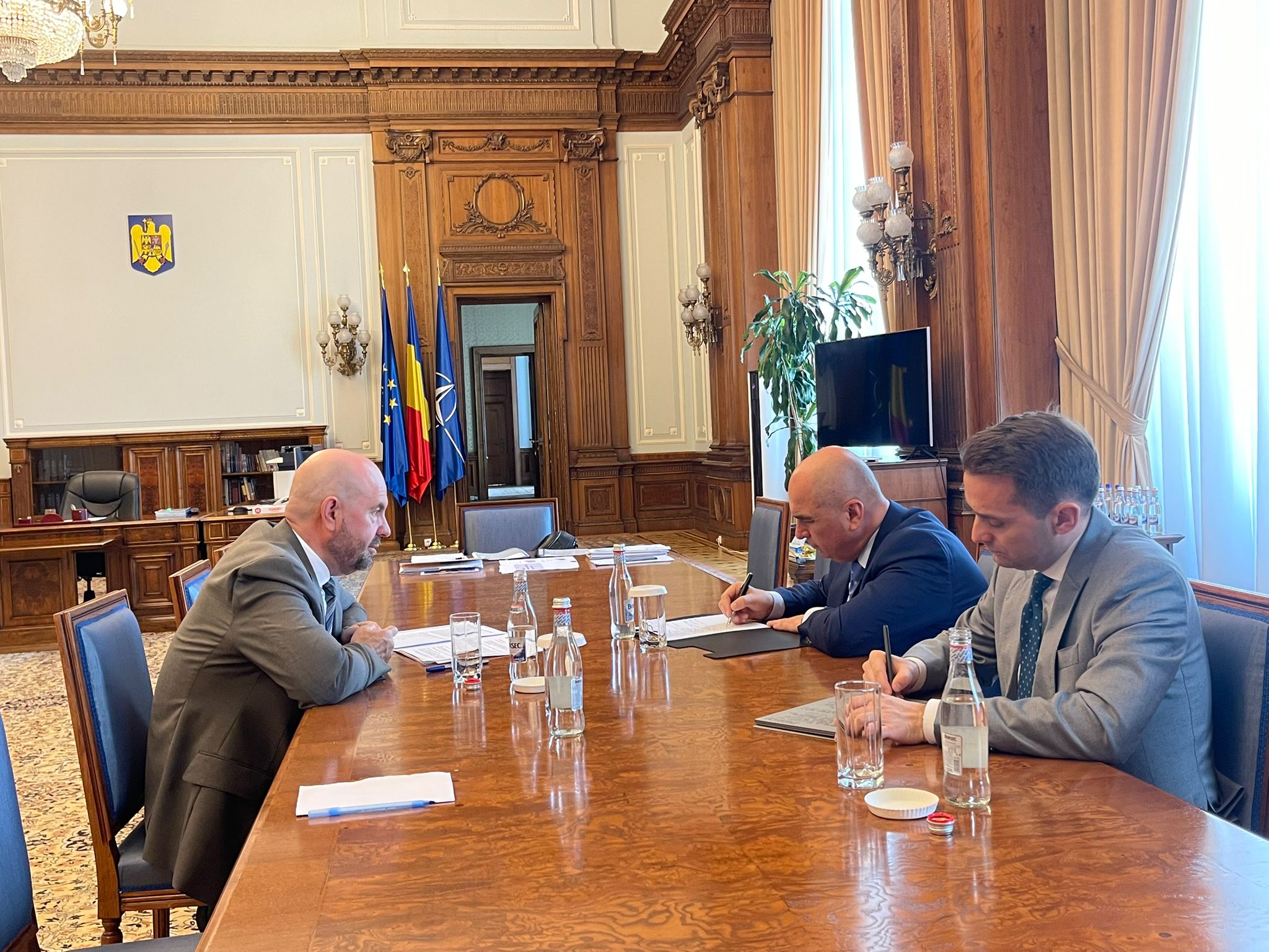 Vladimir Bolea, la discuții cu Președintele Senatului României