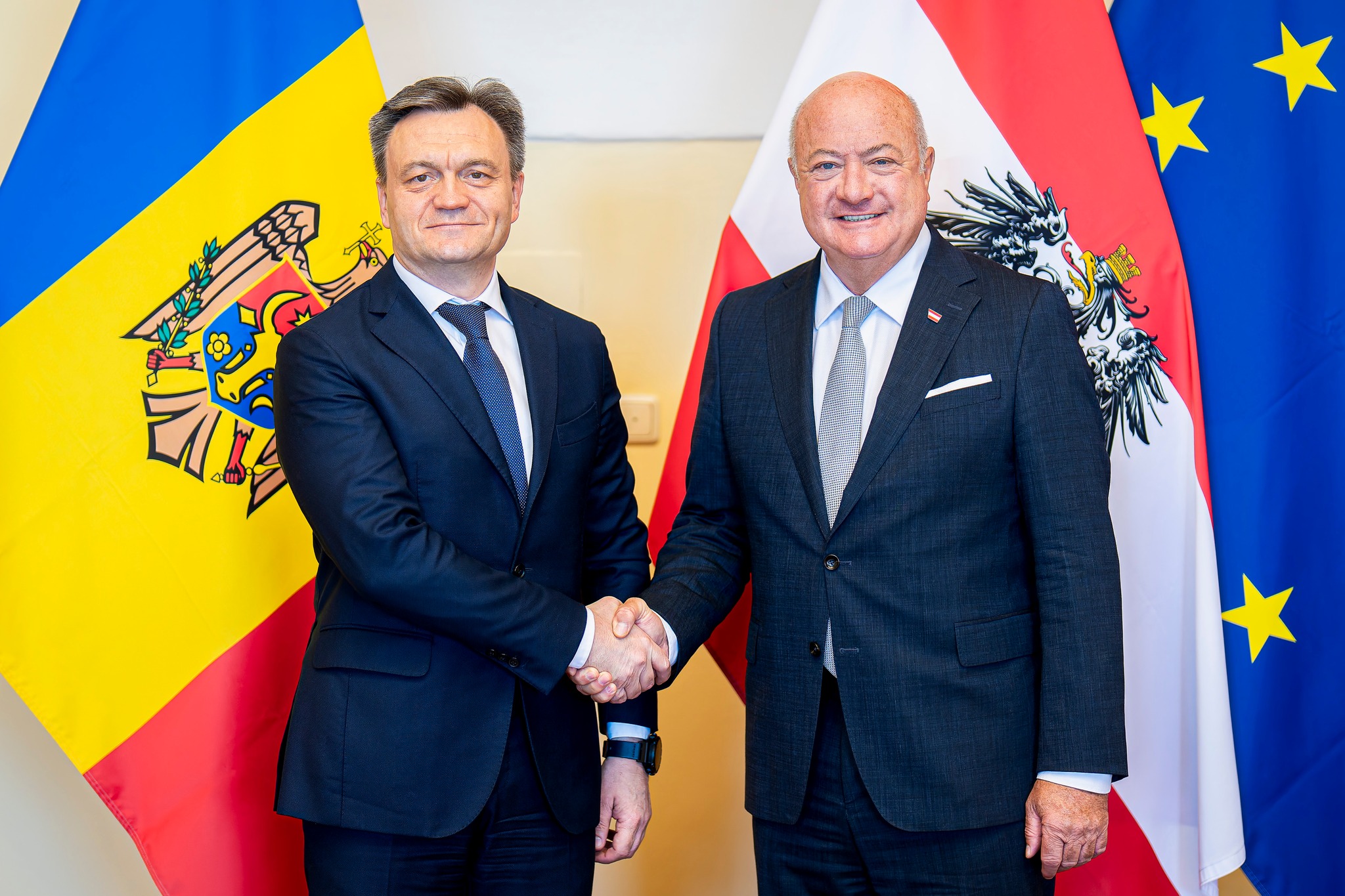 Dorin Recean în discuții cu Cancelarul Federal al Austriei