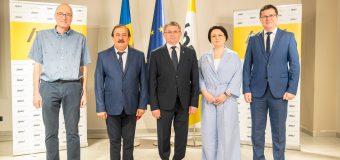 4 personalități se alătură PAS la parlamentare