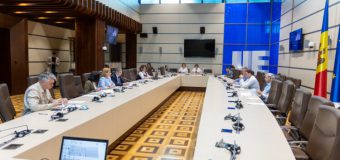 Ședința Parlamentului va începe astăzi la ora 10:00