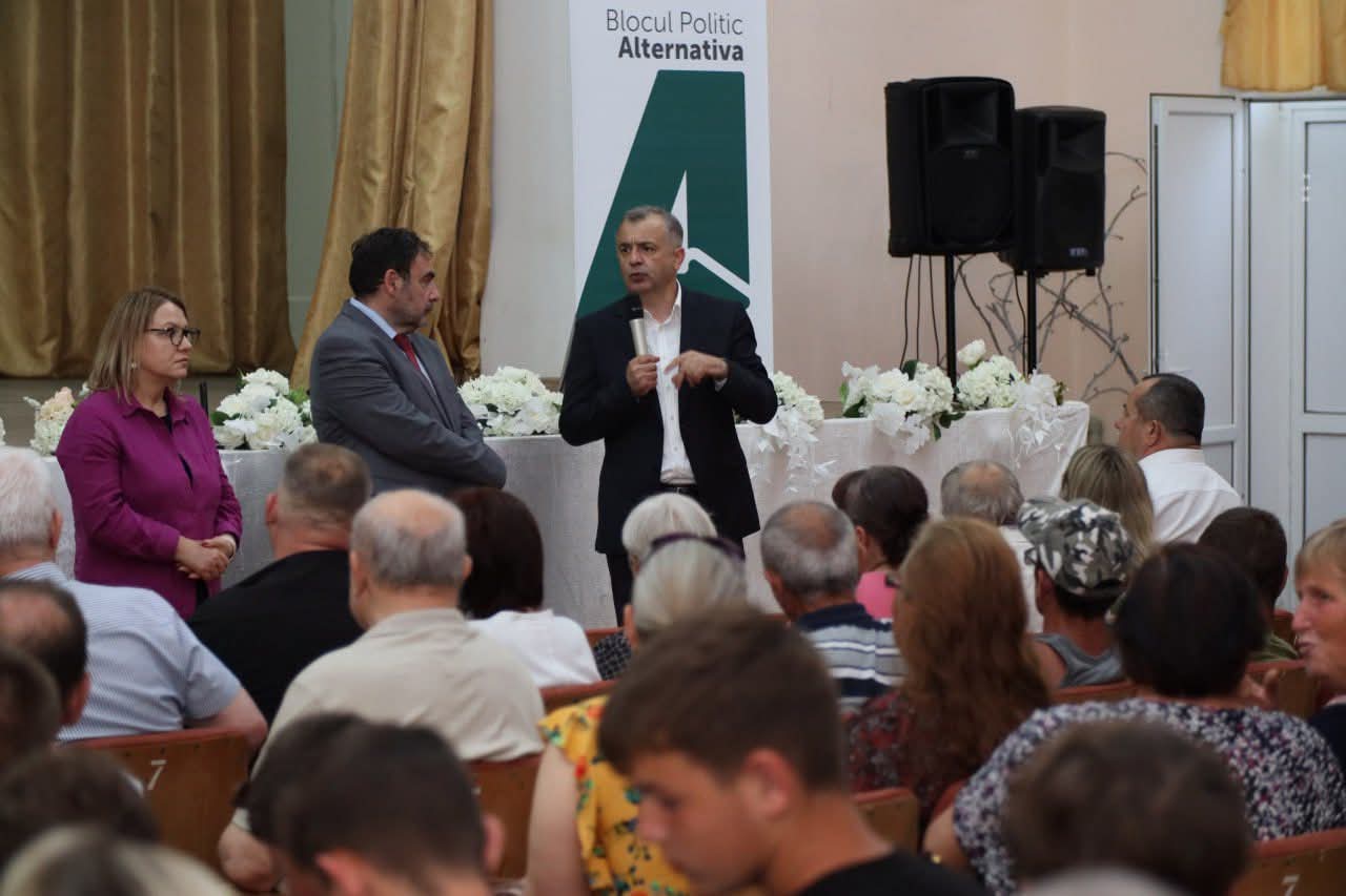 Blocul Alternativa a continuat sfatul cu cetățenii la Drochia
