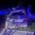 Doi tineri s-au tamponat cu mașina într-un gard și au lovit mortal o tânără