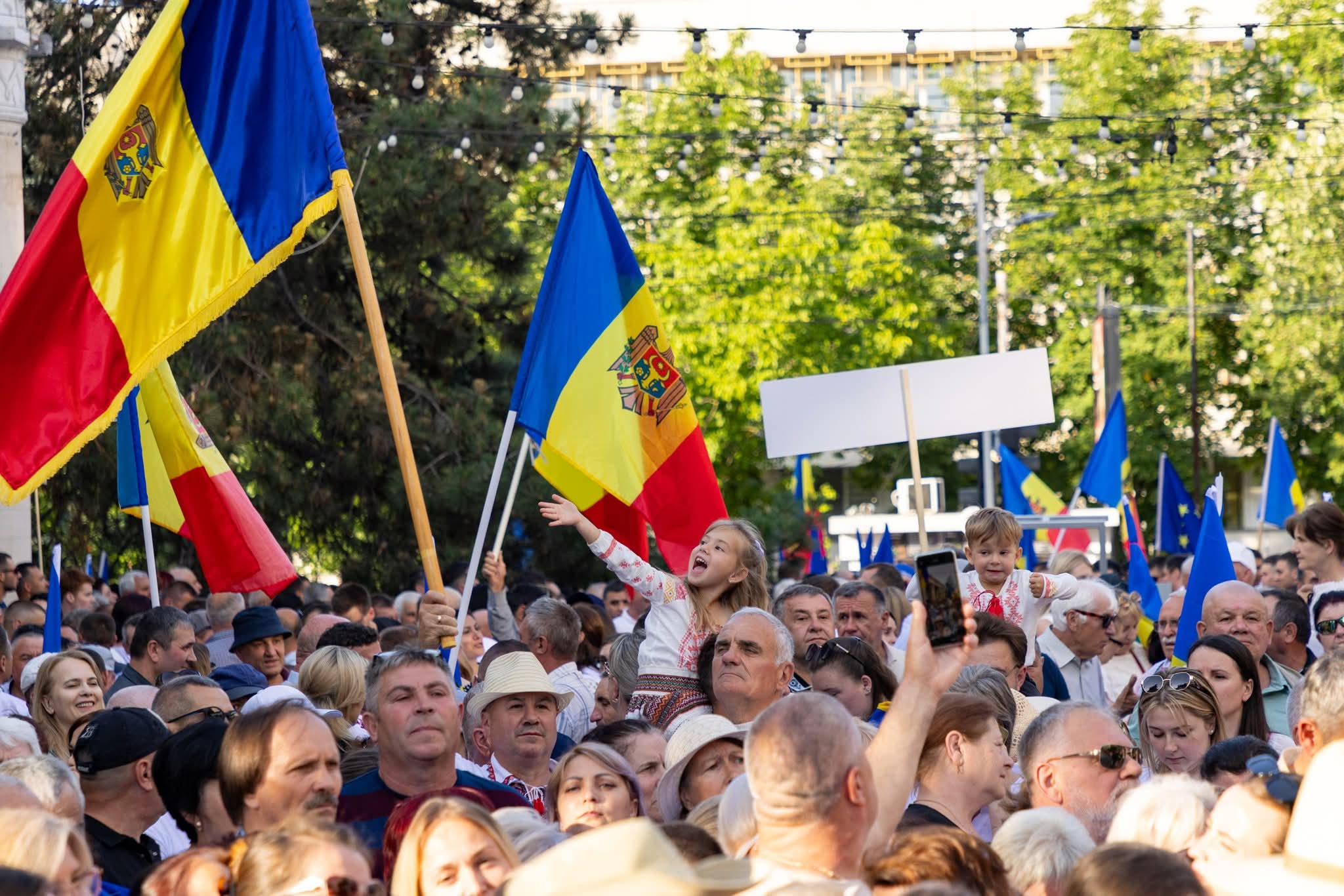 În Capitală a avut loc Marșul Suveranității