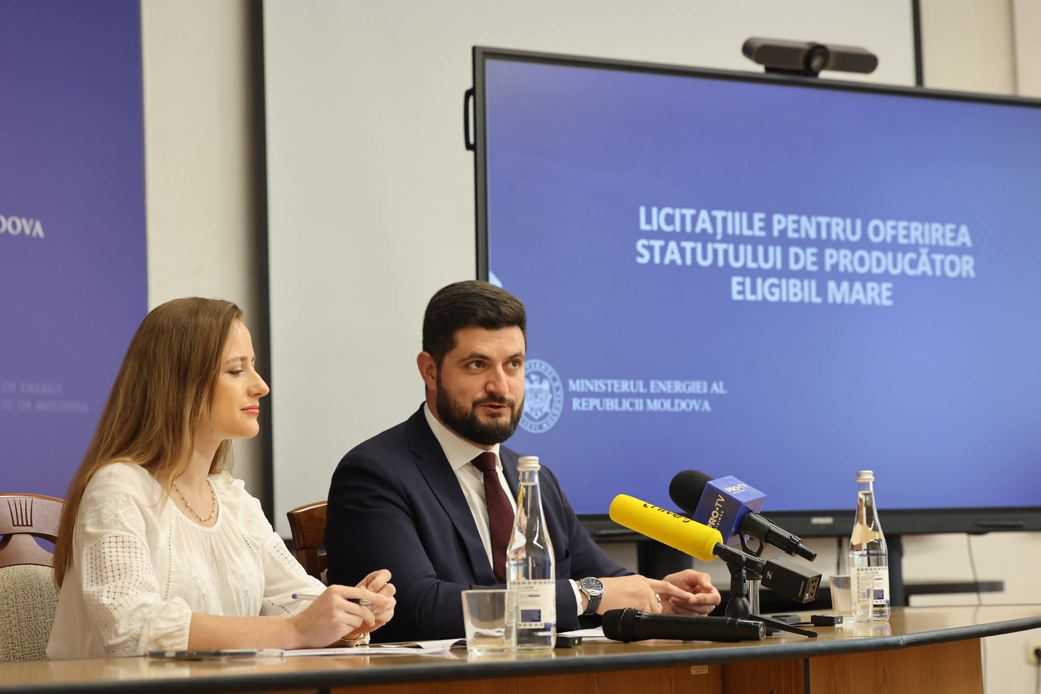 Au fost desemnați câștigătorii primei licitații pentru construcția parcurilor eoliene și fotovoltaice mari