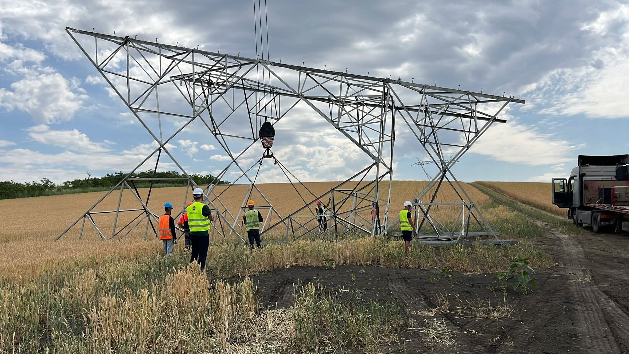 Dorin Junghietu a vizitat șantierul de construcție al Liniei Independenței Energetice Vulcănești–Chișinău