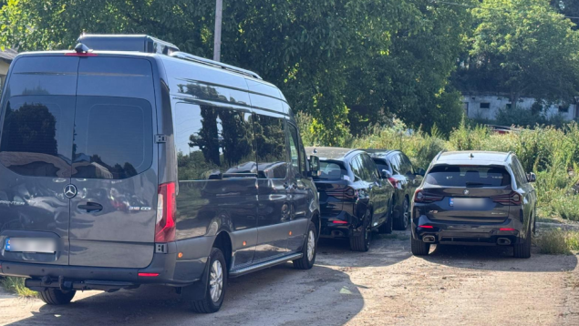 Zece automobile de 3 mln. lei, aduse prin contrabandă – ridicate. 5 suspecți cercetați penal