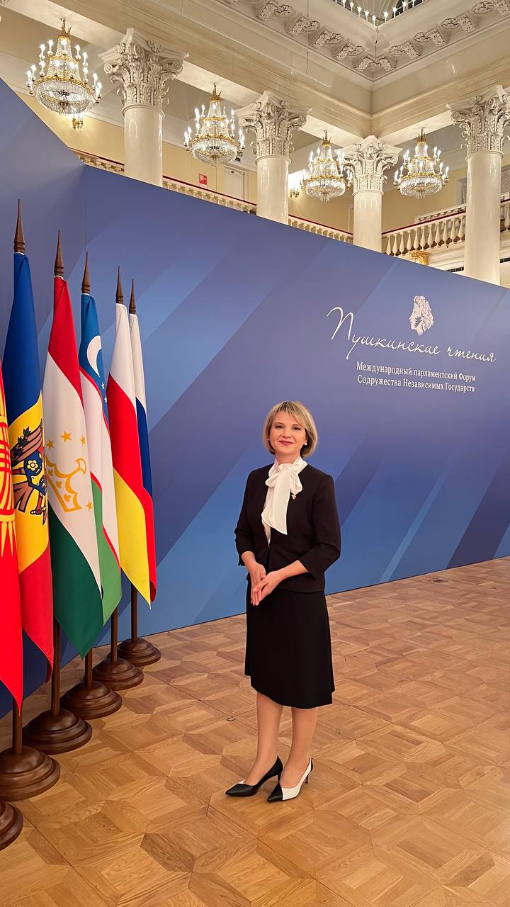Deputata Ivanna Koksal participă la forumul „Lecturile Pușkin” de la Moscova