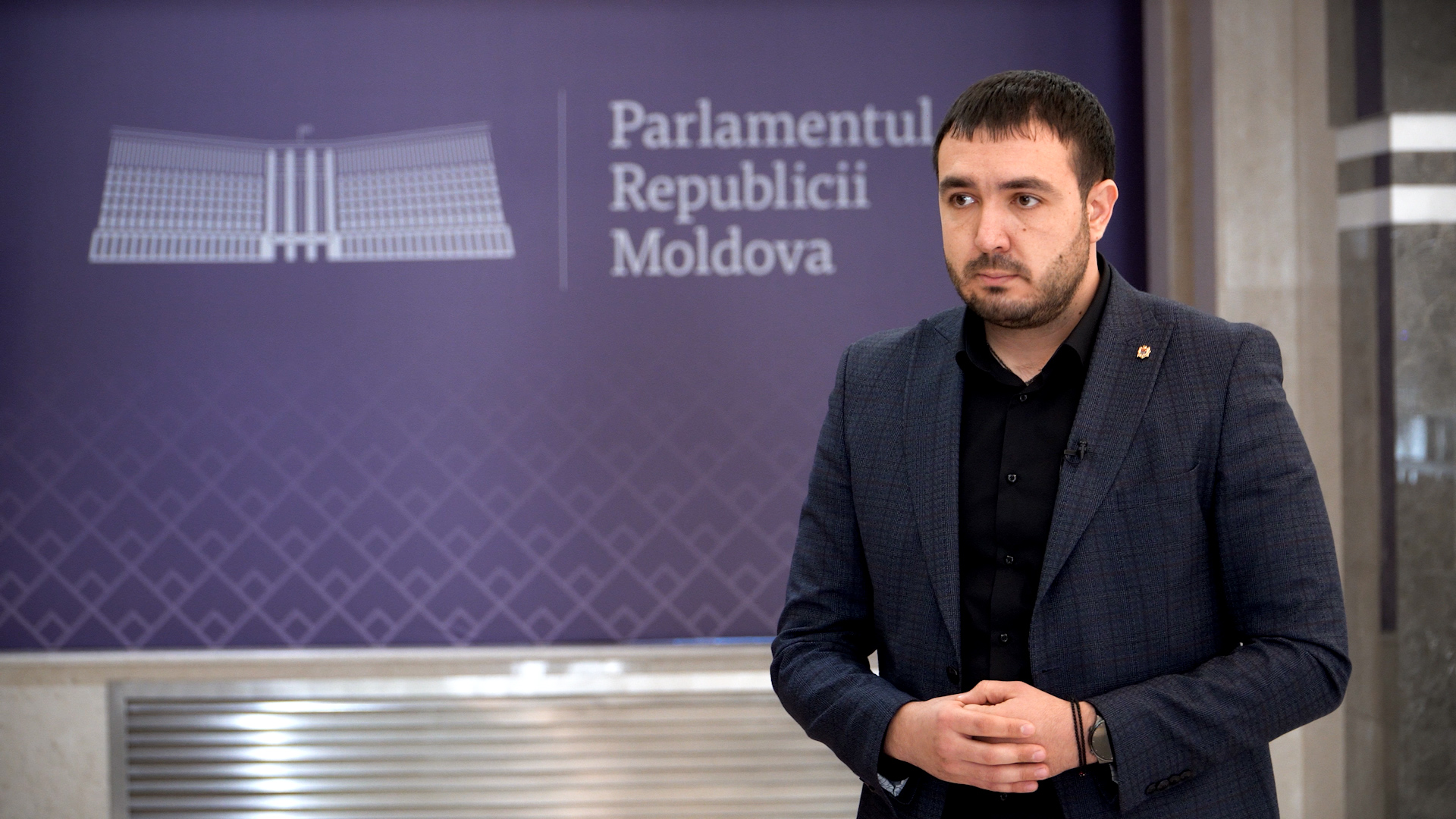 Achitarea salariului, indemnizațiilor și compensațiilor deputatului Alexandr Suhodolski a fost suspendată din cauza absențelor nemotivate