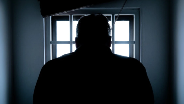 Trei persoane care au obținut fraudulos un apartament au fost condamnate la 8 și 7 ani de închisoare și obligate să achite peste 1,3 milioane de lei