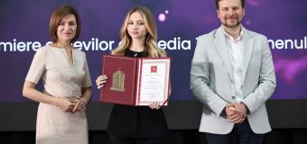 Moldoveanca care a fost înmatriculată în acest an la buget, cu bursă, la Facultatea de Drept a Academiei de Studii Economice de la Bucureşti