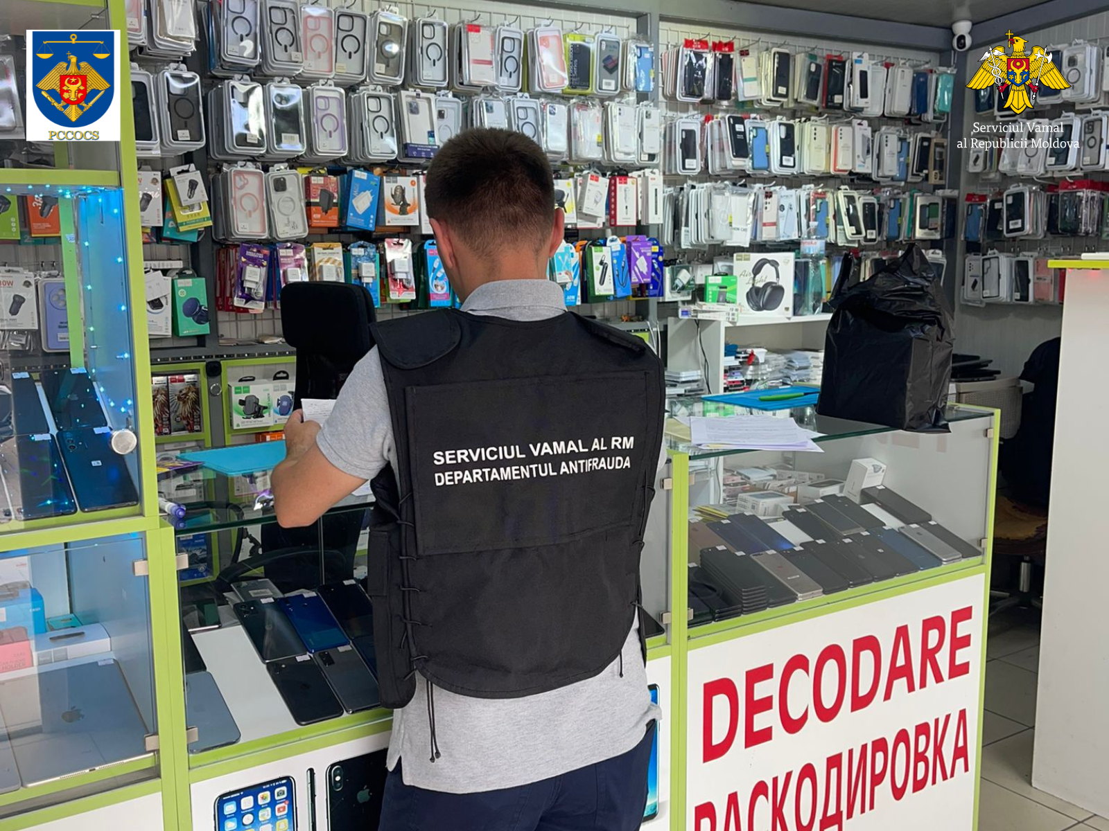 Schemă de contrabandă cu mărfuri de peste 400 mii lei – deconspirată
