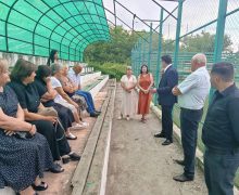 Iurie Muntean, la discuții cu locuitorii din Lipcani, Briceni